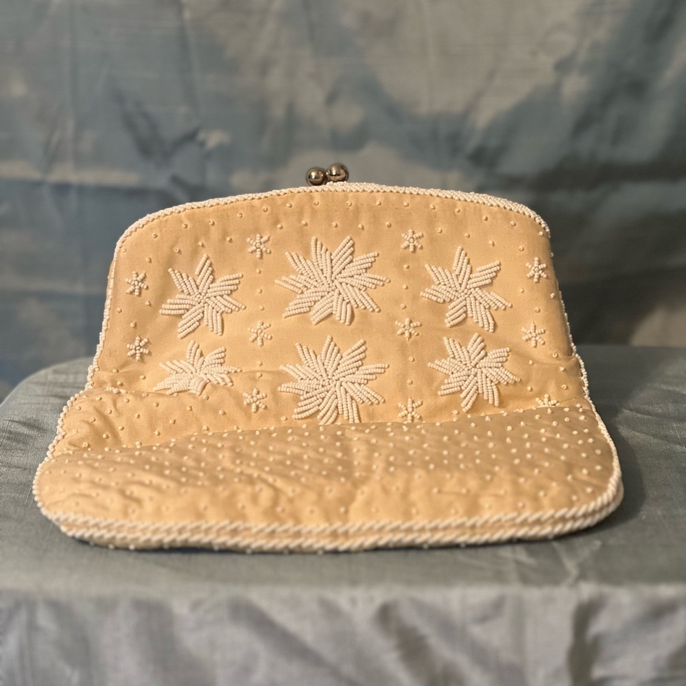 New condition vintage Magid Cream White Pure Silk Clutch Hand Beaded 1950s